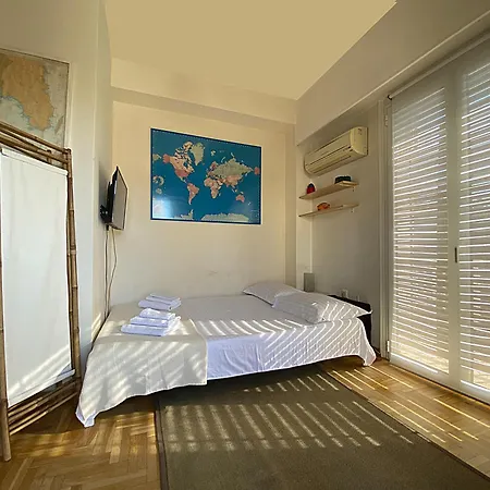 Appartement Nest In Mets à Athènes Extérieur photo